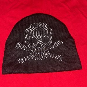 I’m selling a authentic metallic skull hat good condition good quality fashion